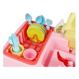 Zlew z akcesoriami do naśladowania dorosłych przez dzieci