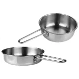 Małe akcesoria kuchenne ze stali nierdzewnej na stojaku do zabawy