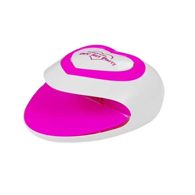 Kolorowe lakiery i bezpieczne akcesoria do stylizacji paznokci dzieci