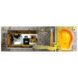 Zbliżenie na pilot 2.4G obsługujący zdalnie dźwig budowlany R/C