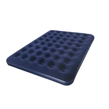 Miękki materac dmuchany z welurową powłoką na wycieczkach