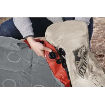 Stabilna konstrukcja coil-beam materaca Bestway 67703 w zbliżeniu