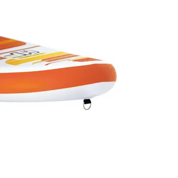 Kompletny zestaw deski SUP z akcesoriami na trawie