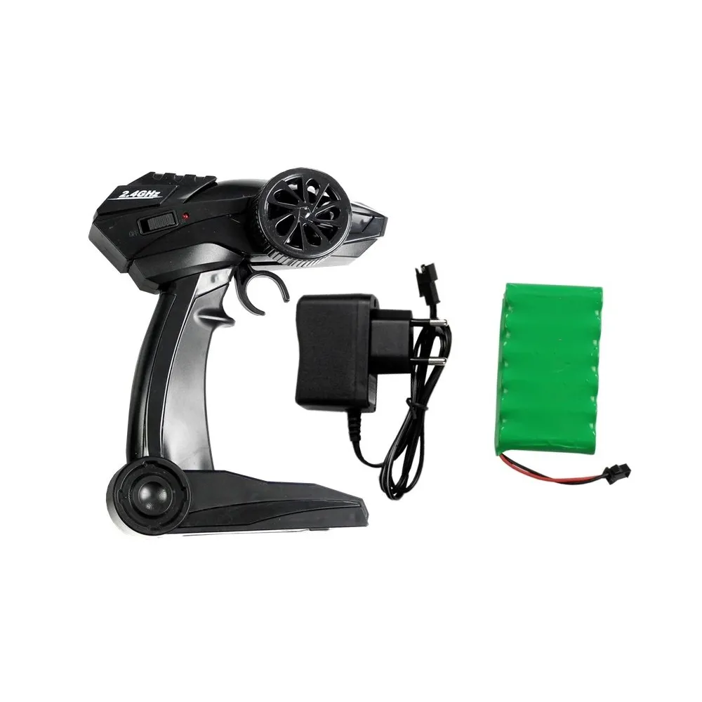 Auto RC Monster Truck zielone, dynamiczna jazda po trawie