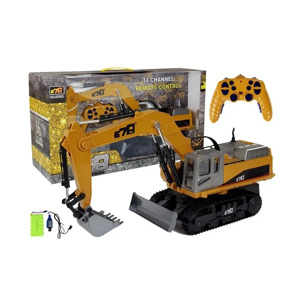 Zdalnie sterowana koparka RC o żółtym kolorze na białym tle