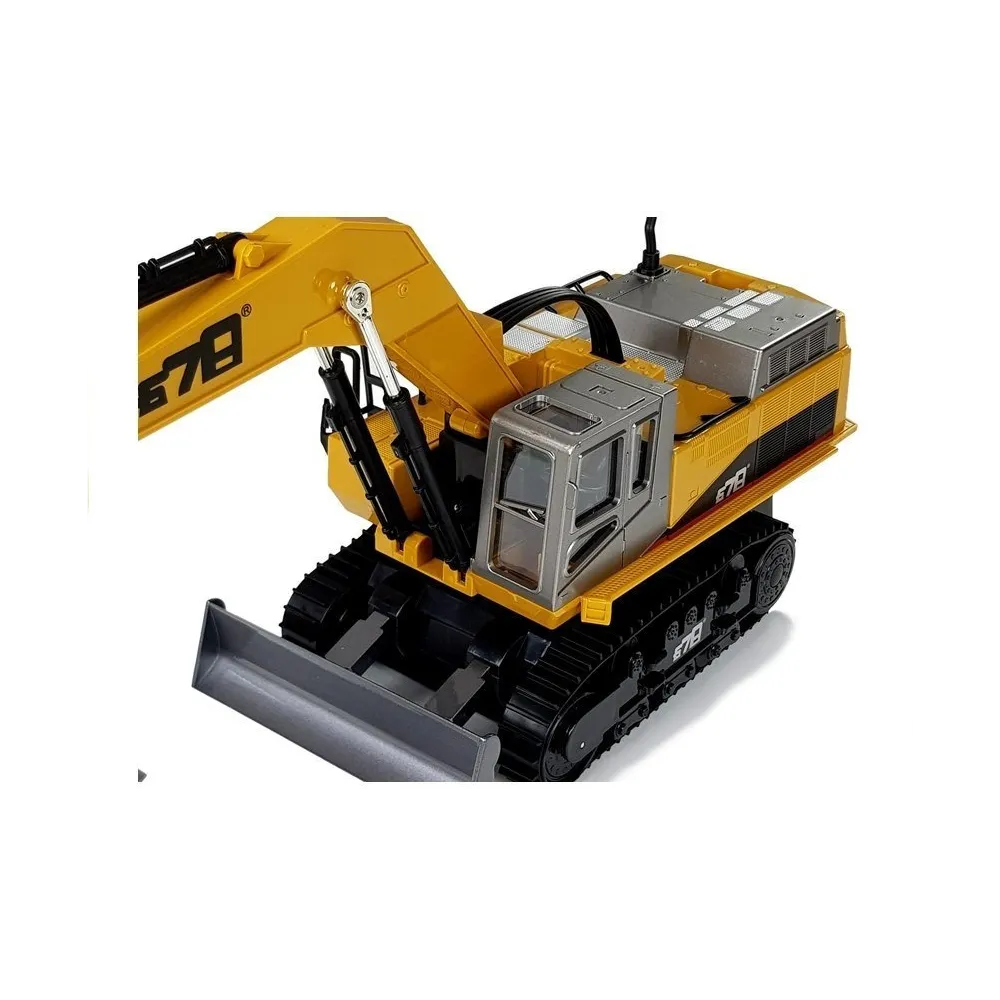 Zbliżenie na szczegóły kabiny operatora koparki RC dla dzieci