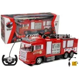 Zdalnie sterowany czerwony wóz strażacki z drabiną na gumowych kołach