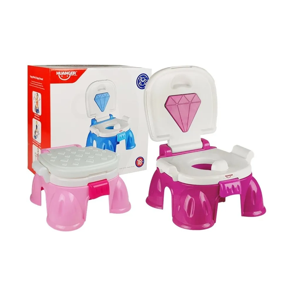 Nocnik różowy z diamentem 3w1 umieszczony na podłodze w łazience