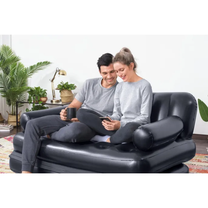 Zbliżenie na detale podłokietników dmuchanej sofy Bestway 75056