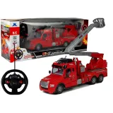 Zdalnie sterowana straż pożarna z ruchomą drabiną na białym tle