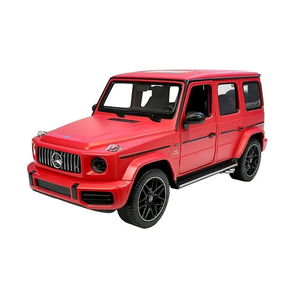 Zbliżenie na przód sterowanego Mercedesa G63 z włączonymi światłami LED