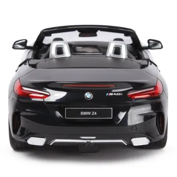 Zdalnie sterowane BMW Z4 Roadster z otwartymi drzwiami