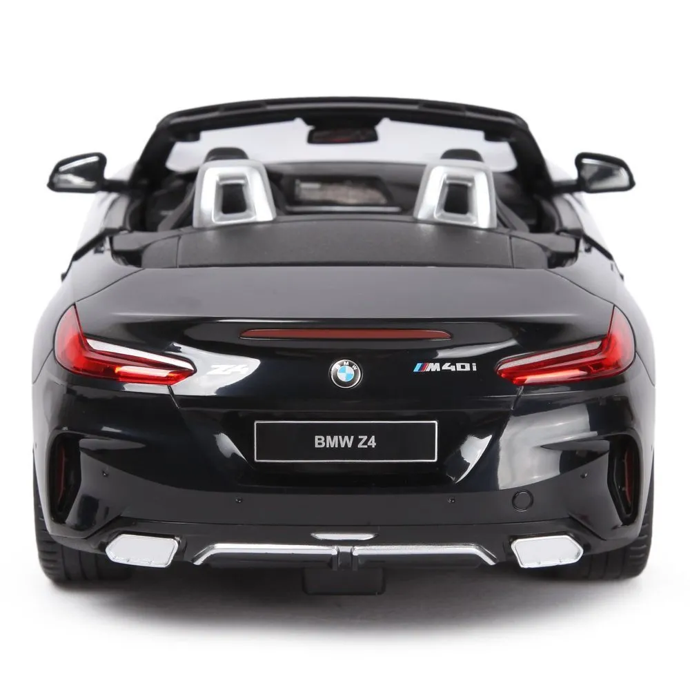 Zdalnie sterowane BMW Z4 Roadster z otwartymi drzwiami