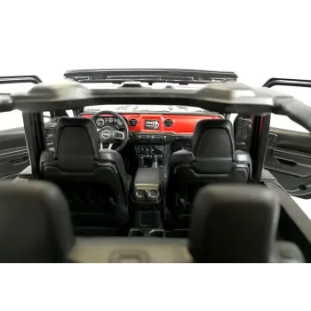 Zbliżenie na światła LED Jeep Wrangler Rubicon R/C 1:14 podczas jazdy