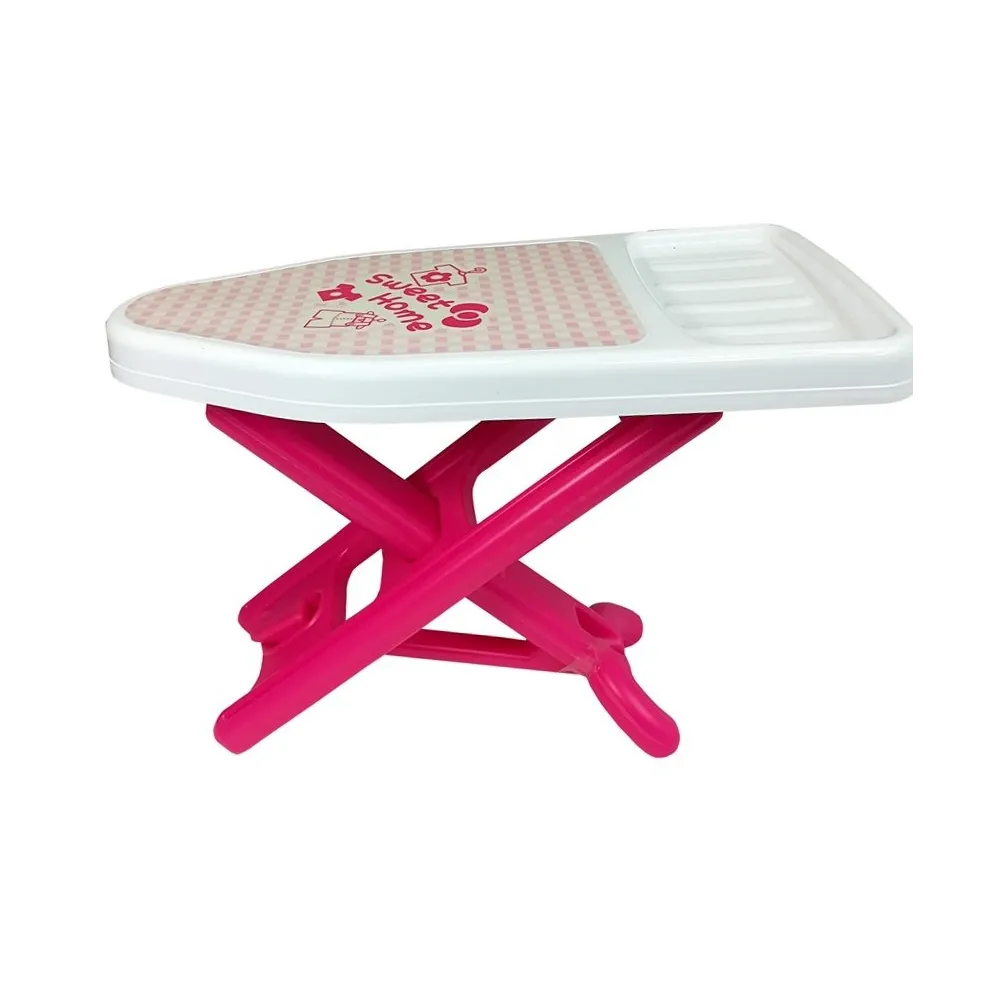 Kompletny zestaw do zabawy w dom z żelazkiem, deską i koszykiem