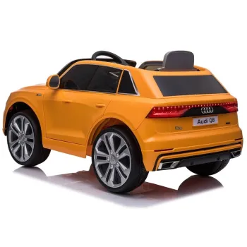 Auto na Akumulator Audi Q8 JJ2066 Żółty Lakierowany