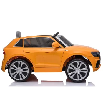 Auto na Akumulator Audi Q8 JJ2066 Żółty Lakierowany