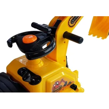 Zbliżenie na łyżkę ruchomego ramienia koparki dla malucha