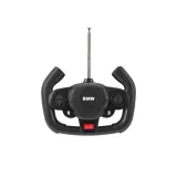 Zbliżenie na detalicznie wykonany model RC BMW i8 biały z licencją BMW