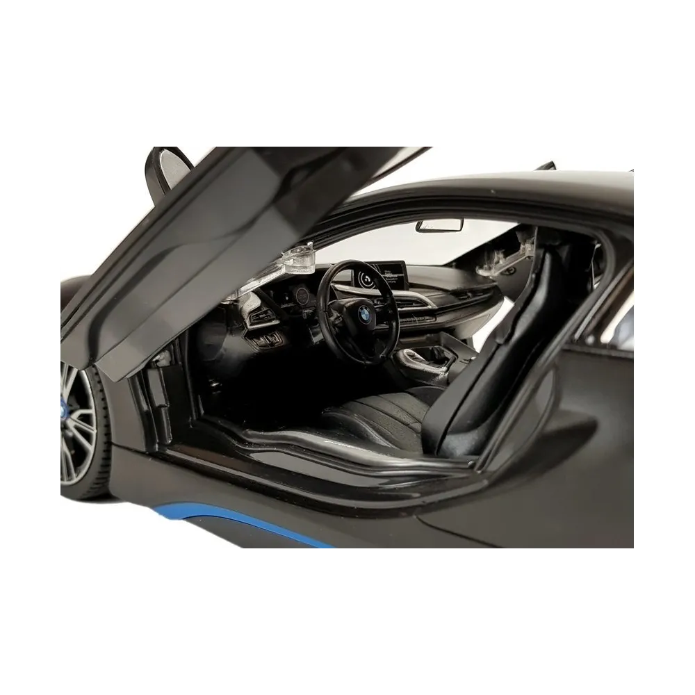 BMW i8 Rastar 1:14 czarny podczas jazdy z efektami świetlnymi