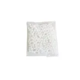 Zestaw odkurzacza z akcesoriami: rury, końcówka i woreczek z kuleczkami