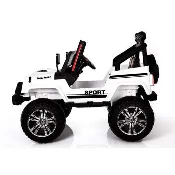 Dziecięce auto 4x4 S2388 Jeep z podświetlaną deską rozdzielczą