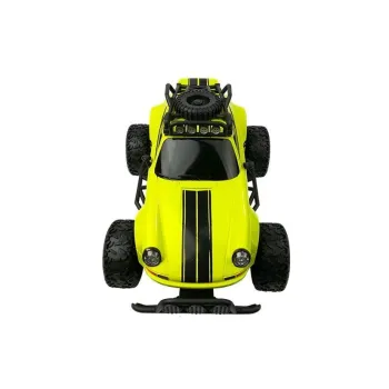 Auto rc Beetle Zielone w dynamicznym ruchu