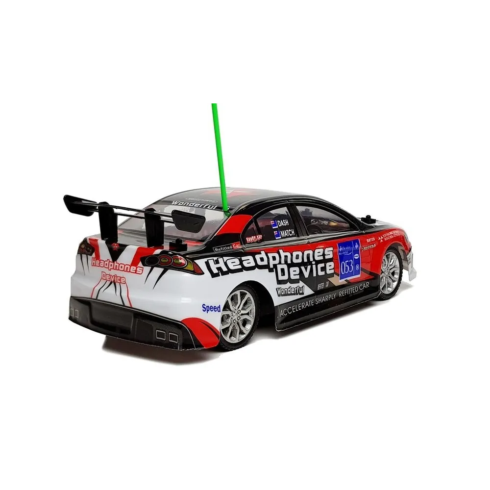 Zdalnie sterowany samochodzik sportowy z realistyczną karoserią