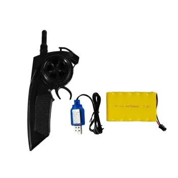 Auto RC 1:10 wyeksponowane w przezroczystym opakowaniu prezentowym