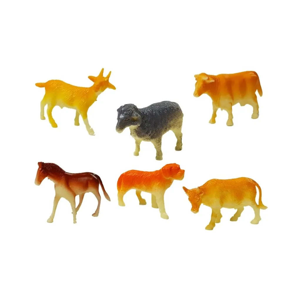 Realistyczne traktory z przyczepami oraz zwierzątka do zabawy