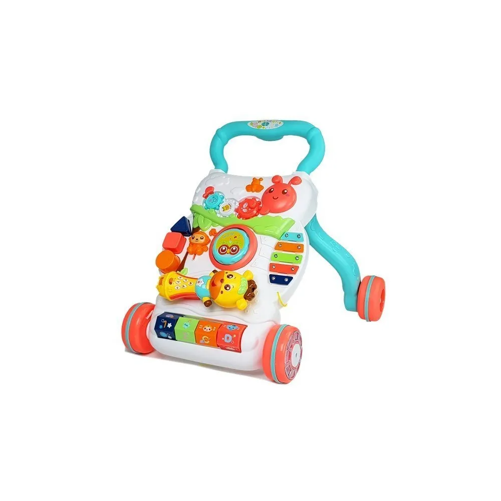 Zbliżenie na interaktywne funkcje mikrofonu w pchaczu niemowlęcym