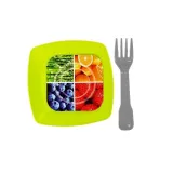 Atrakcyjnie zapakowany zestaw spożywczy idealny na prezent dla malucha