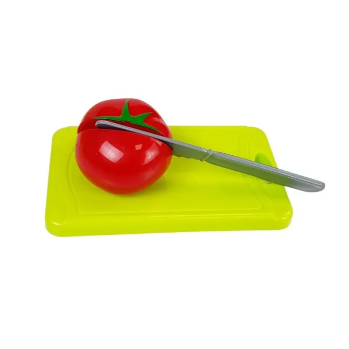 Blister z zabawkowym blenderem, warzywami oraz dodatkami dla dzieci