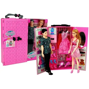 Zestaw lalek chłopak i dziewczyna z szafą i ubraniami w walizce
