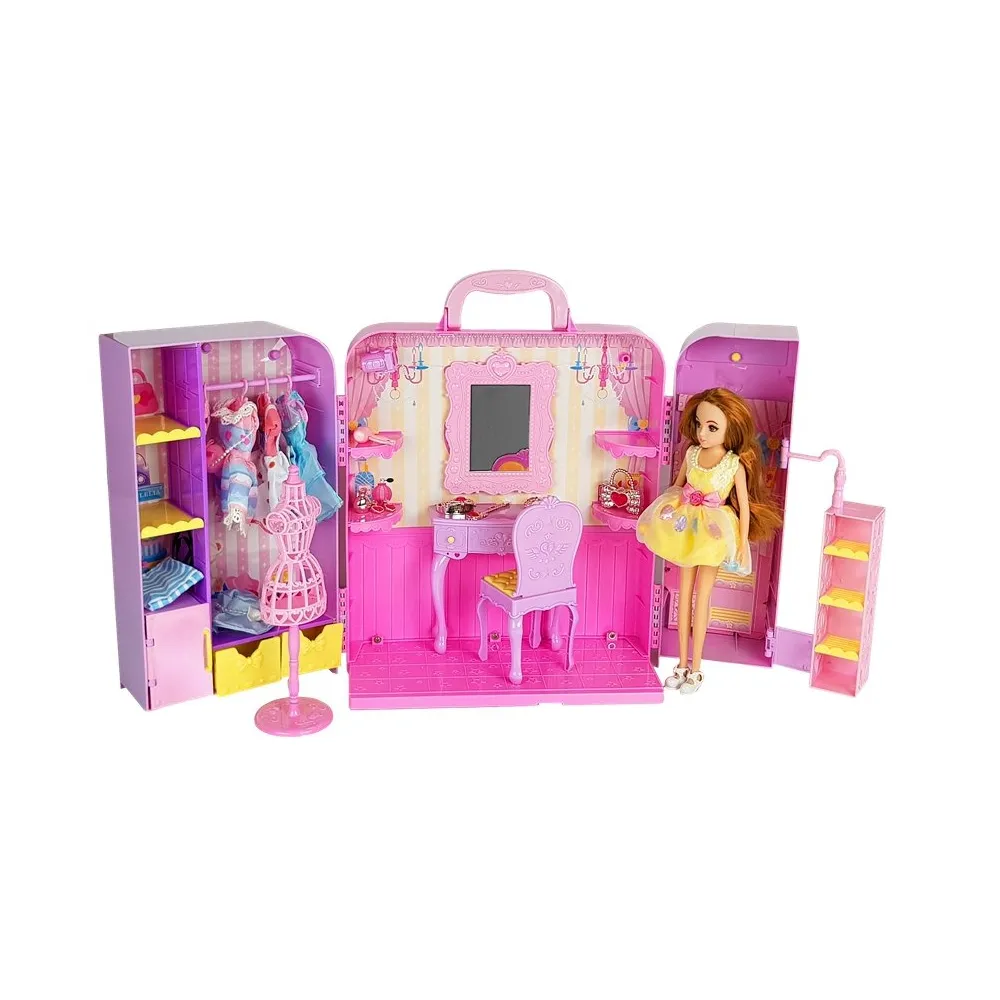 Zestaw garderoba z modną lalką dla dzieci powyżej 3 lat