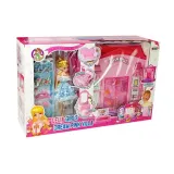 Domek dla lalek inspirowany prawdziwym domem z akcesoriami i lalką