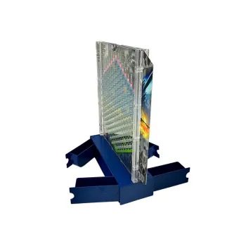 Rozgrywka dzieci w grę planszową statki