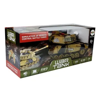 Czołg RC żółty prezentujący się podczas dynamicznej zabawy