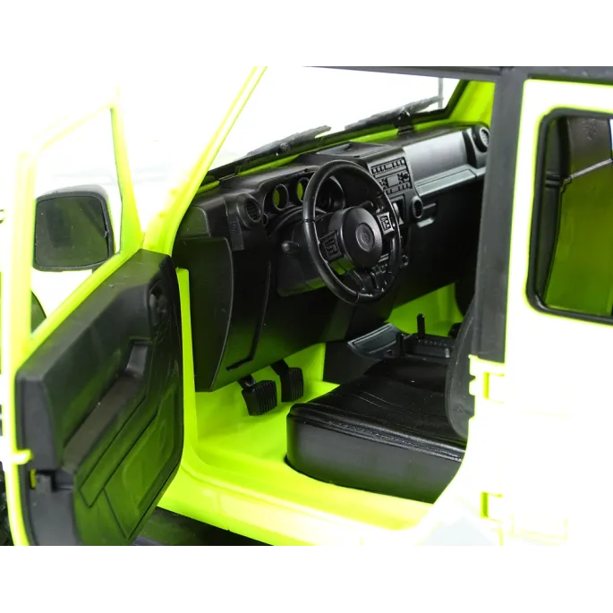 Auto terenowe RC Rock Crawler pokonujące przeszkody w terenie