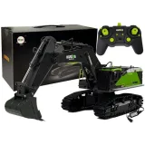 Model zielonej koparki HuiNa 1593 R/C na białym tle