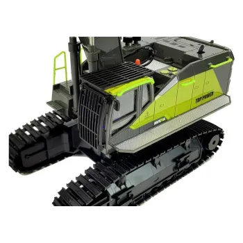 Zbliżenie na gąsienicowy napęd koparki HuiNa 1593