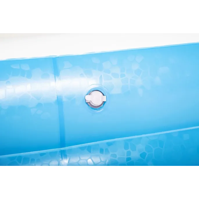 Basen Bestway 262 x 175 cm prezentujący łatwy montaż w ogrodzie