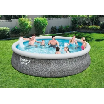 Kompletny zestaw basenowy Bestway 57372 z pompą i akcesoriami