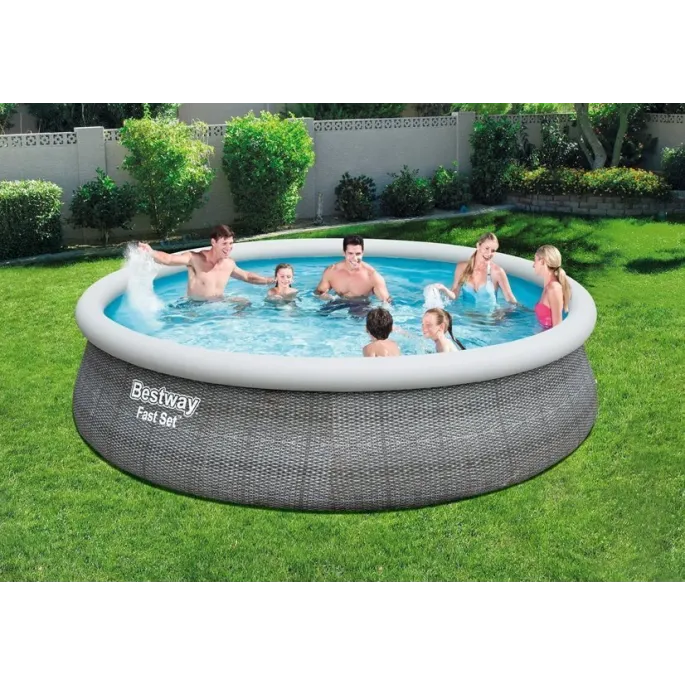 Kompletny zestaw basenowy Bestway 57372 z pompą i akcesoriami
