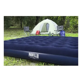 Flokowana powierzchnia materaca dmuchanego Bestway widoczna z bliska