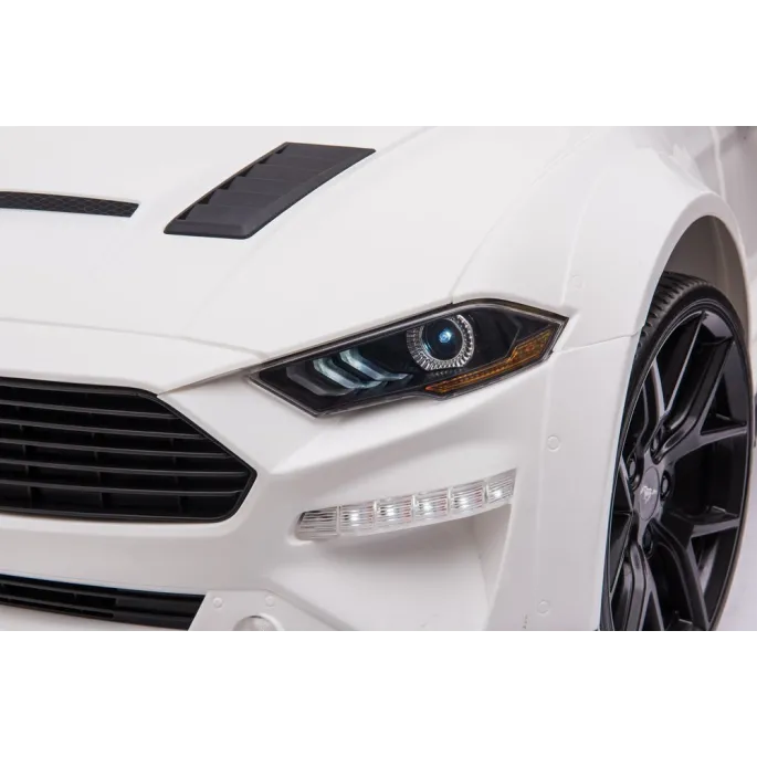 Auto Na Akumulator Ford Mustang GT Drift SX2038 Biały