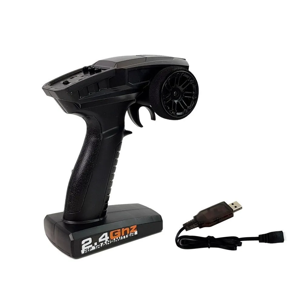 Dynamiczny buggy RC w ruchu z żółtą karoserią