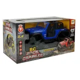 Zdalnie sterowane auto terenowe 4x4 podczas jazdy po kamieniach