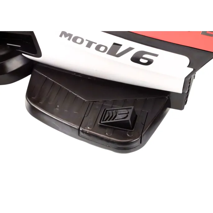 Motorek dziecięcy HT-5188 podczas jazdy na świeżym powietrzu