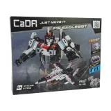 Elementy zestawu konstrukcyjnego CADA rozłożone na stole